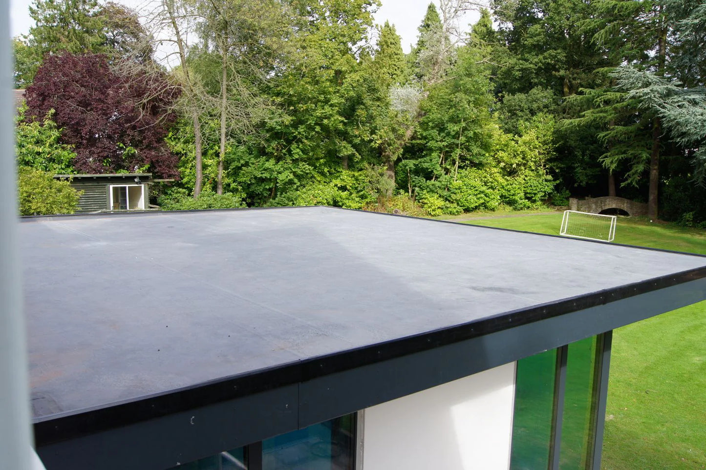 Flat Roof Rubber Membrane – Superior Protection in 1.2mm Thicknesses